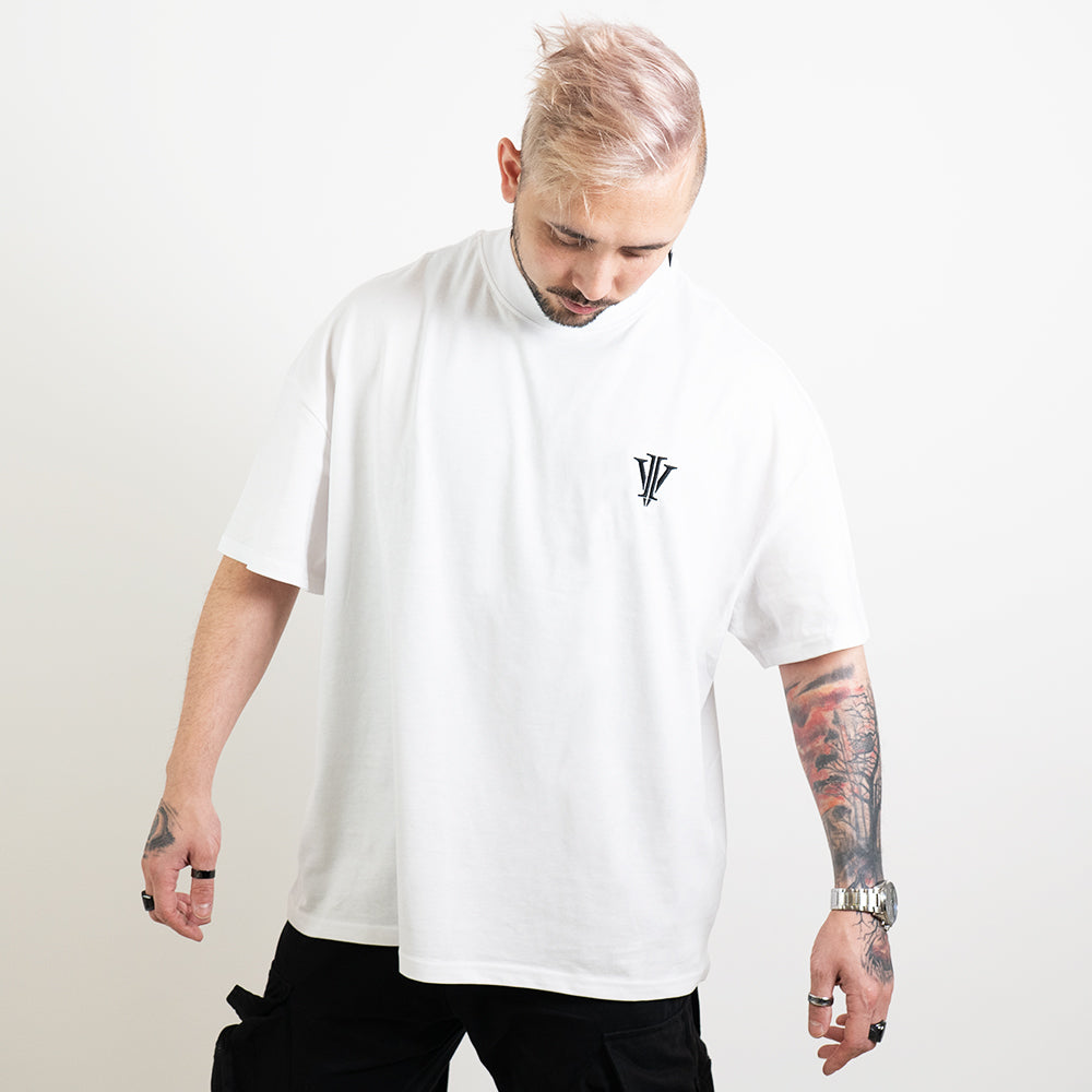Alternative model wearing a white oversized tee with the impius logo